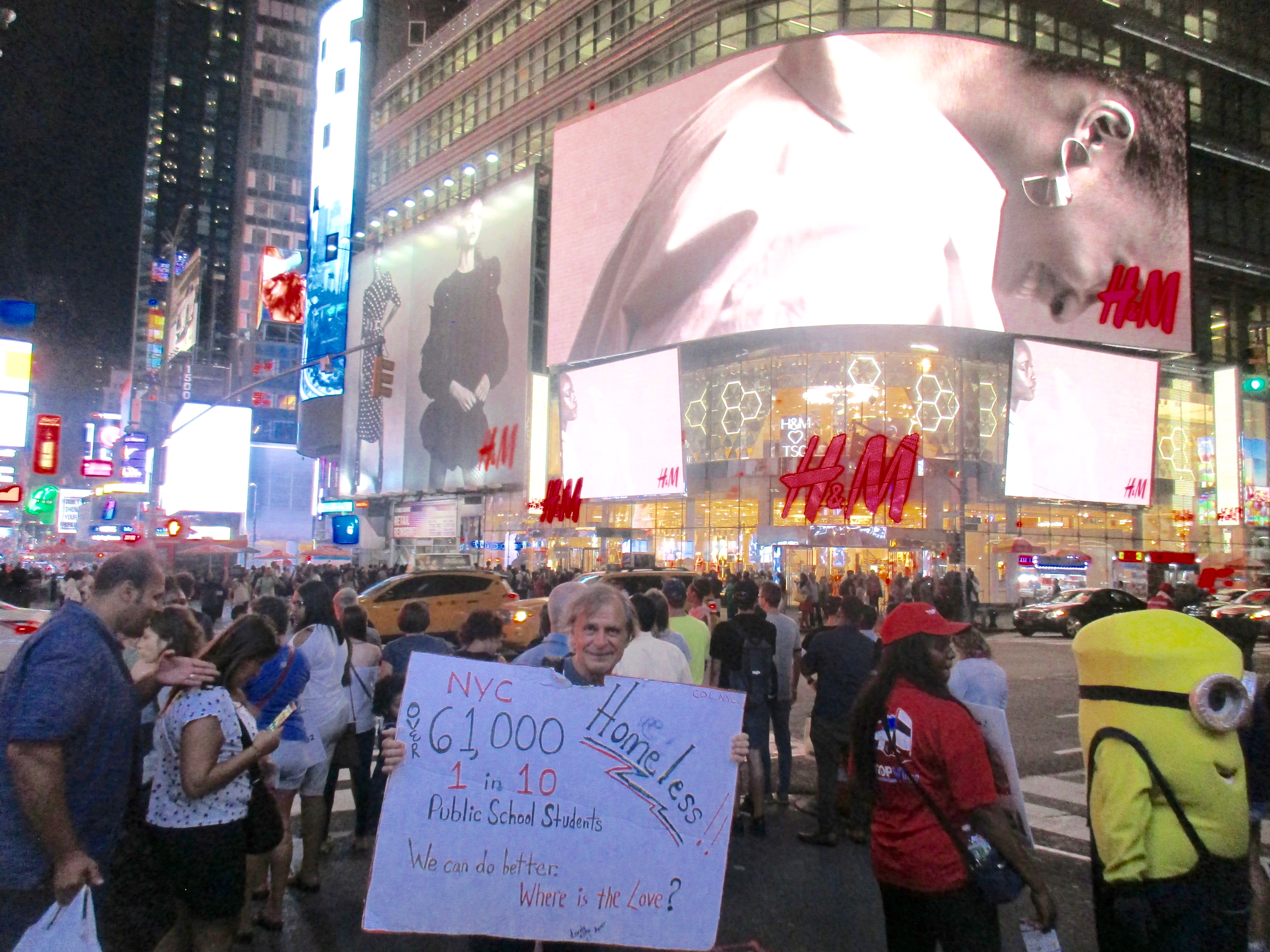 Tony Bellizzi Homelessness Project - Times Square, Manhattan