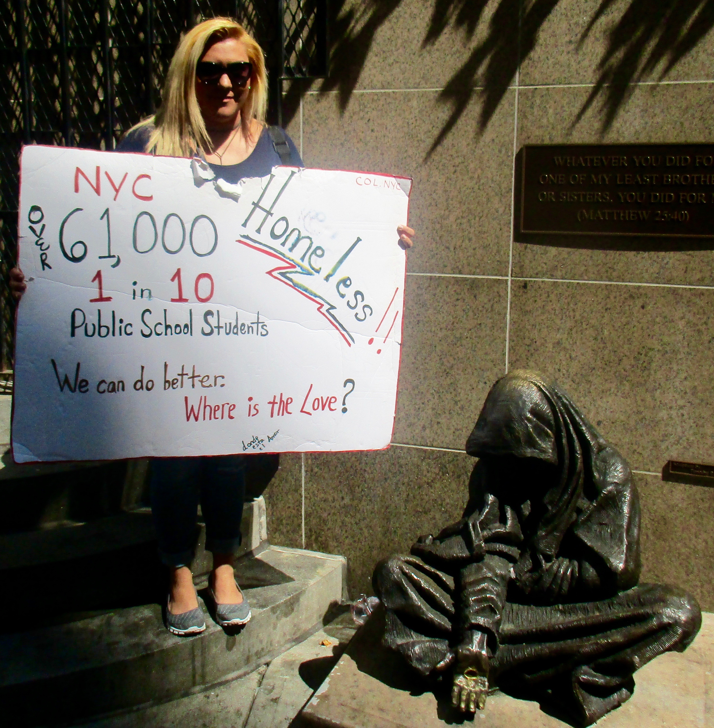 Tony Bellizzi Homelessness Project - Empire State Building, Herald Square, & Midtown - Manhattan